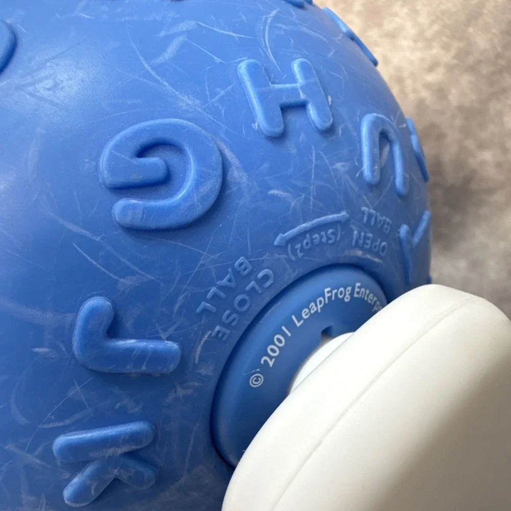 Leap Frog DISCOVERY BALL 2001 w/ Letter Names, Sound, and Music Working Video
